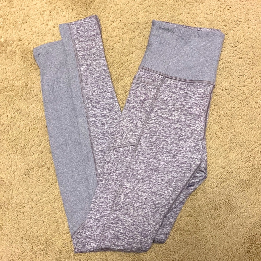 Athleta Exhale Stash Pocket Heel Tight in Softluxe, size Small